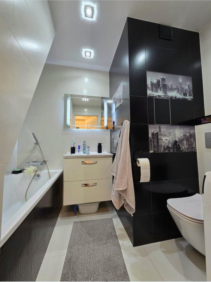 Mieszkanie 3-pokojowe Przemyśl, ul. Artura Malawskiego. Zdjęcie 25