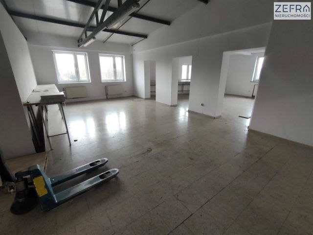 Hala/magazyn Kraków Bronowice. Zdjęcie 10