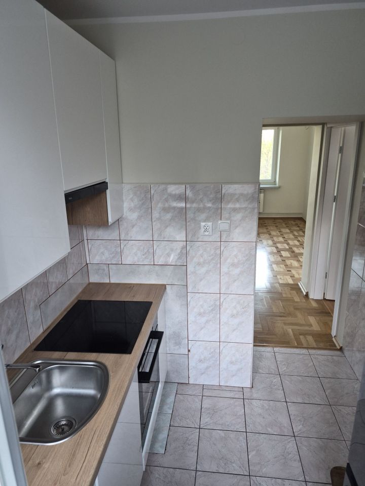 Mieszkanie 4-pokojowe Krówniki. Zdjęcie 7