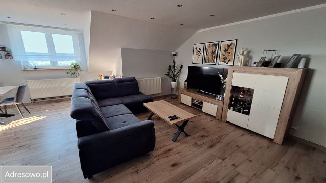 Mieszkanie 4-pokojowe Bielawa, ul. Juliana Tuwima. Zdjęcie 1