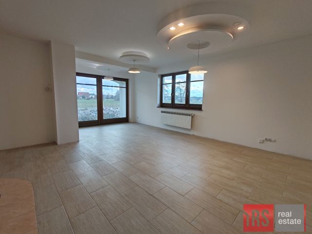 dom wolnostojący, 5 pokoi Budy Słodkowskie. Zdjęcie 4