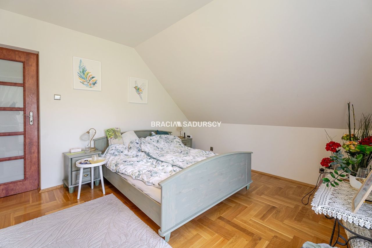 dom wolnostojący, 5 pokoi Kraków Dębniki, ul. Kostrzecka. Zdjęcie 26
