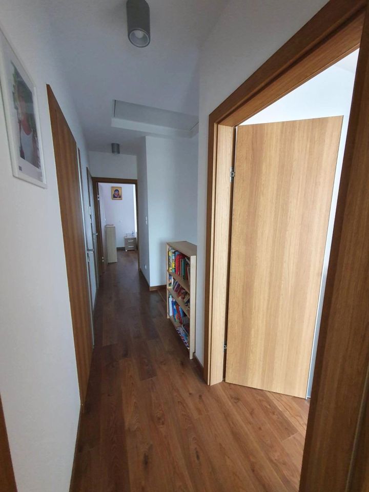 dom szeregowy, 4 pokoje Dąbrowa. Zdjęcie 14