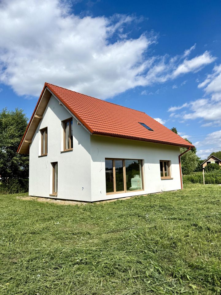 dom wolnostojący, 5 pokoi Komorowo. Zdjęcie 4