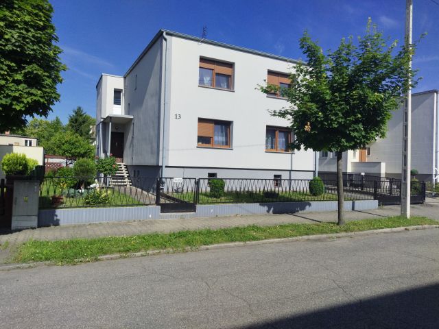 dom wolnostojący, 5 pokoi Sulechów, ul. Dąbrowskiego. Zdjęcie 1
