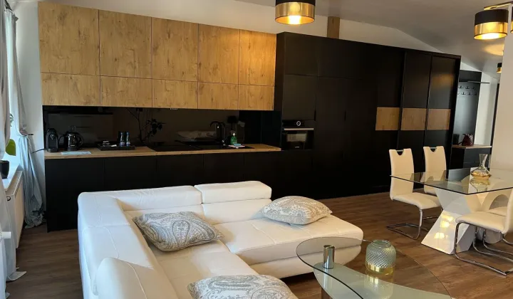 Mieszkanie 2-pokojowe Bielsko-Biała Śródmieście, pl. św. Mikołaja