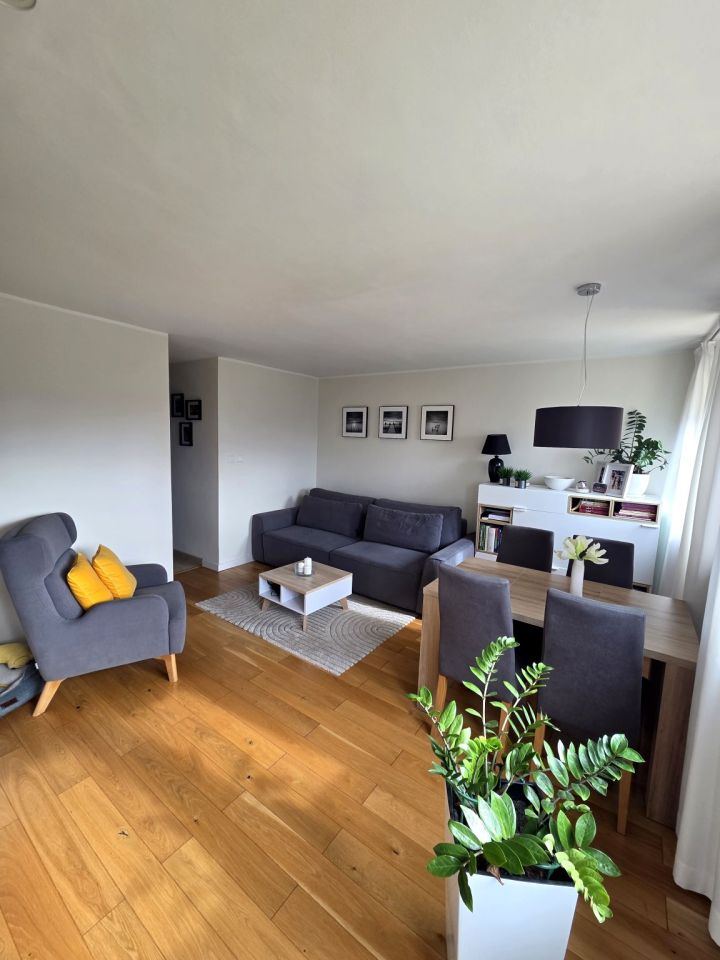 Mieszkanie 3-pokojowe Legnica, ul. Księżycowa. Zdjęcie 1