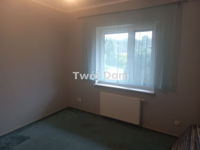 dom wolnostojący, 3 pokoje Zielonka. Zdjęcie 8