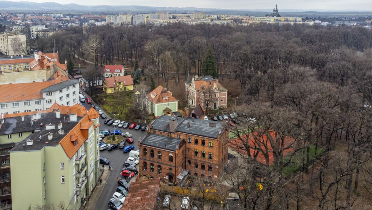 Mieszkanie 4-pokojowe Świdnica, ul. gen. Władysława Sikorskiego. Zdjęcie 18