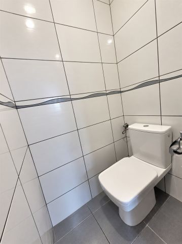 Mieszkanie 3-pokojowe Będzin. Zdjęcie 7
