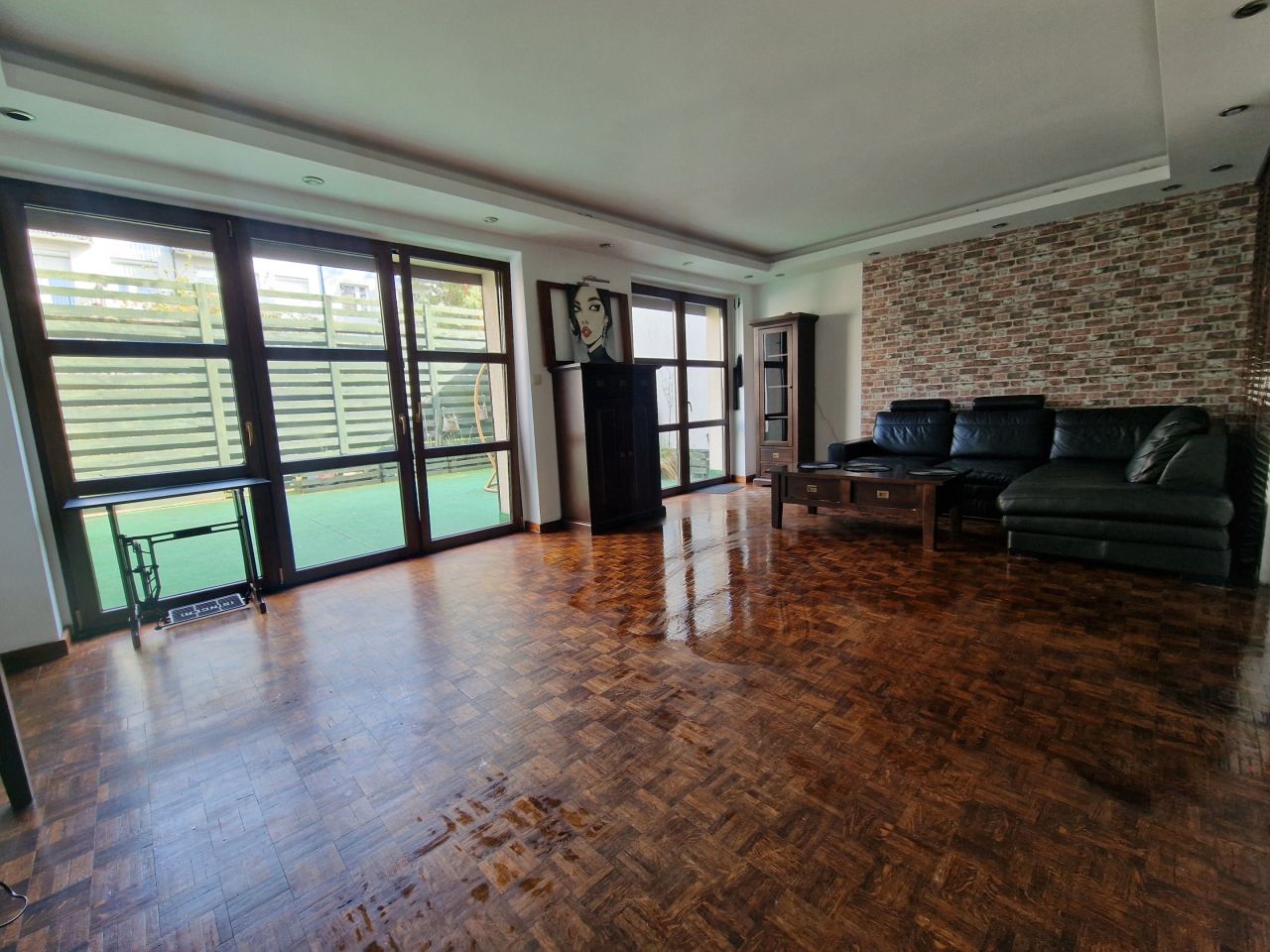 dom szeregowy Poznań Winogrady, os. Kosmonautów. Zdjęcie 1