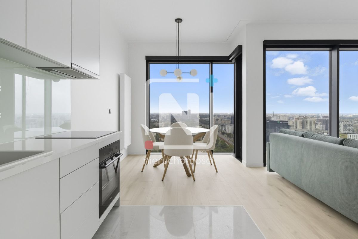 Mieszkanie 3-pokojowe Warszawa Wola, ul. Prosta. Zdjęcie 3