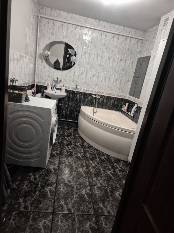 Mieszkanie 3-pokojowe Brzyno. Zdjęcie 5