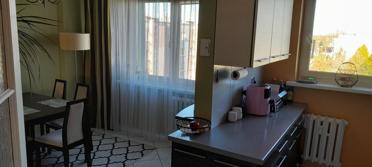 Mieszkanie 4-pokojowe Słupsk Zatorze, ul. Bitwy Warszawskiej. Zdjęcie 5