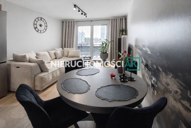 Mieszkanie 3-pokojowe Konin, ul. Erazma Pietrygi. Zdjęcie 3