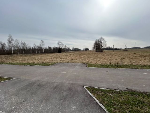 Działka inwestycyjna Łączna Stawik. Zdjęcie 1