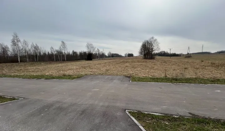 Działka inwestycyjna Łączna Stawik