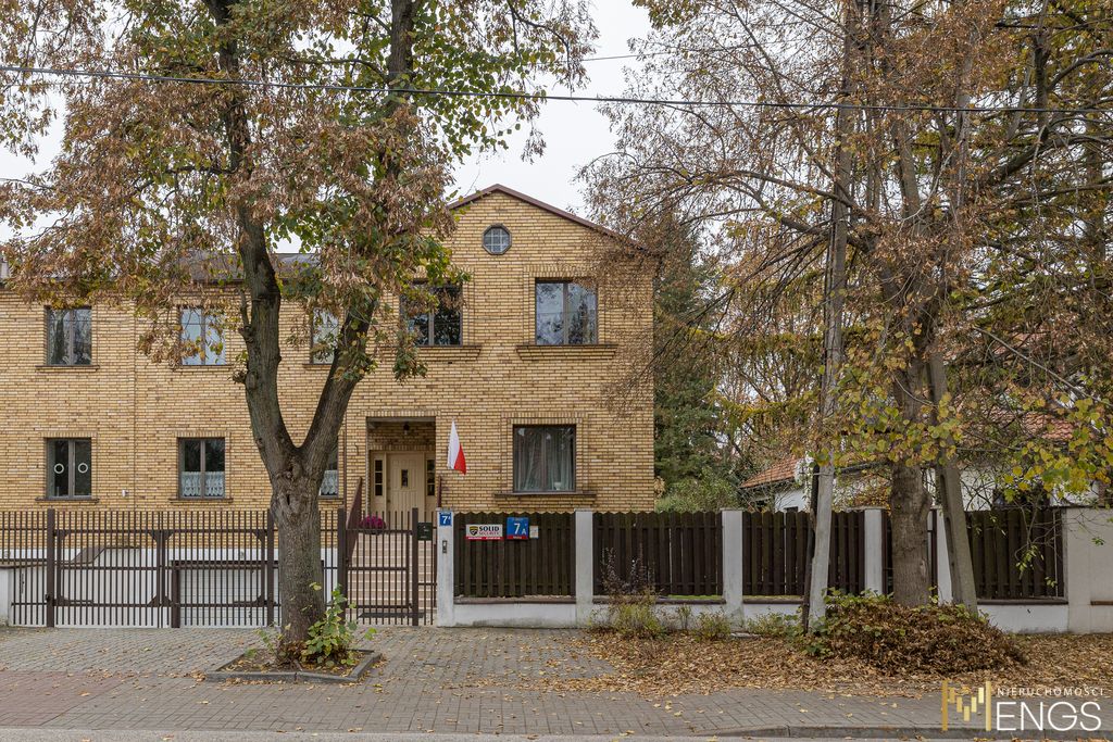 bliźniak, 8 pokoi Warszawa, ul. Balaton