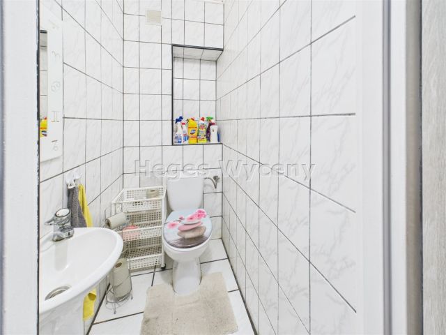 Mieszkanie 4-pokojowe Trzebień. Zdjęcie 14