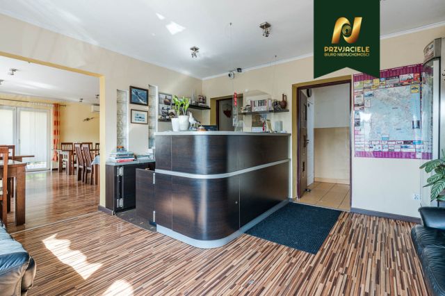 dom wolnostojący, 8 pokoi Gdynia. Zdjęcie 5