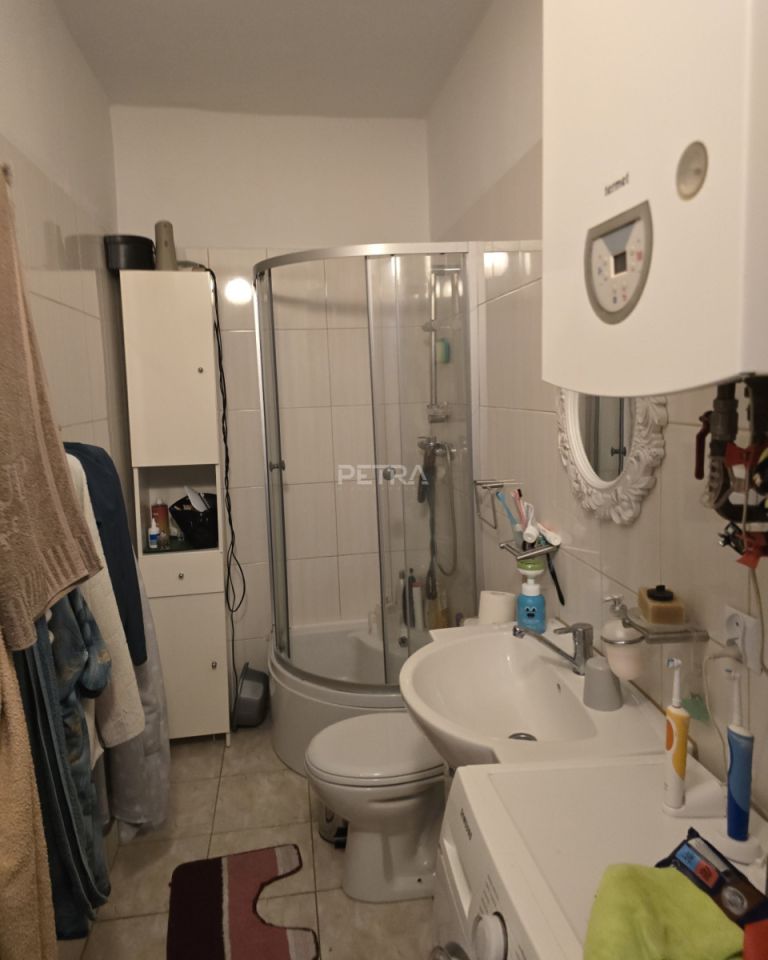 dom wolnostojący, 5 pokoi Raszyn. Zdjęcie 6