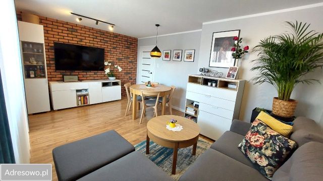 Mieszkanie 3-pokojowe Lębork, ul. Leonida Teligi. Zdjęcie 1