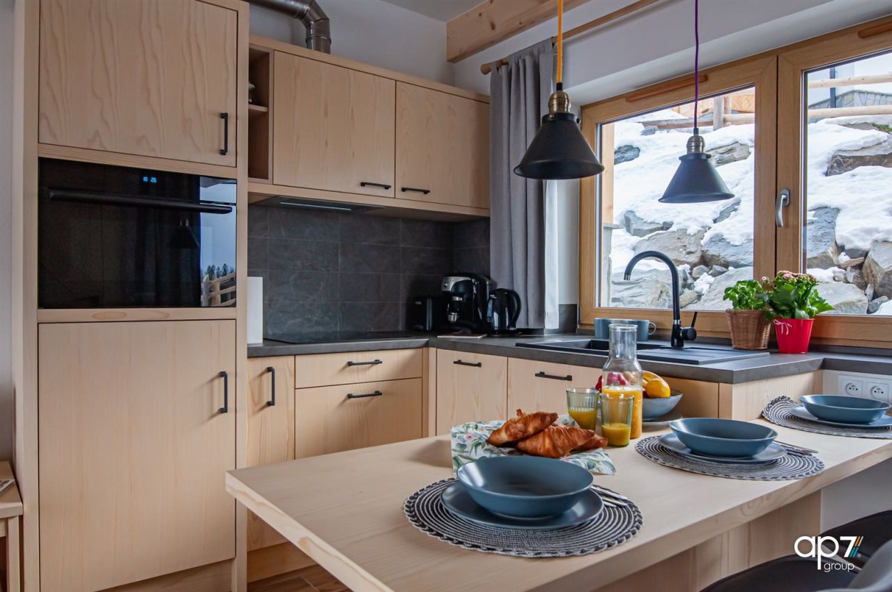 dom wolnostojący, 18 pokoi Zakopane Hrube Wyżnie, ul. Hrube Wyżne. Zdjęcie 13