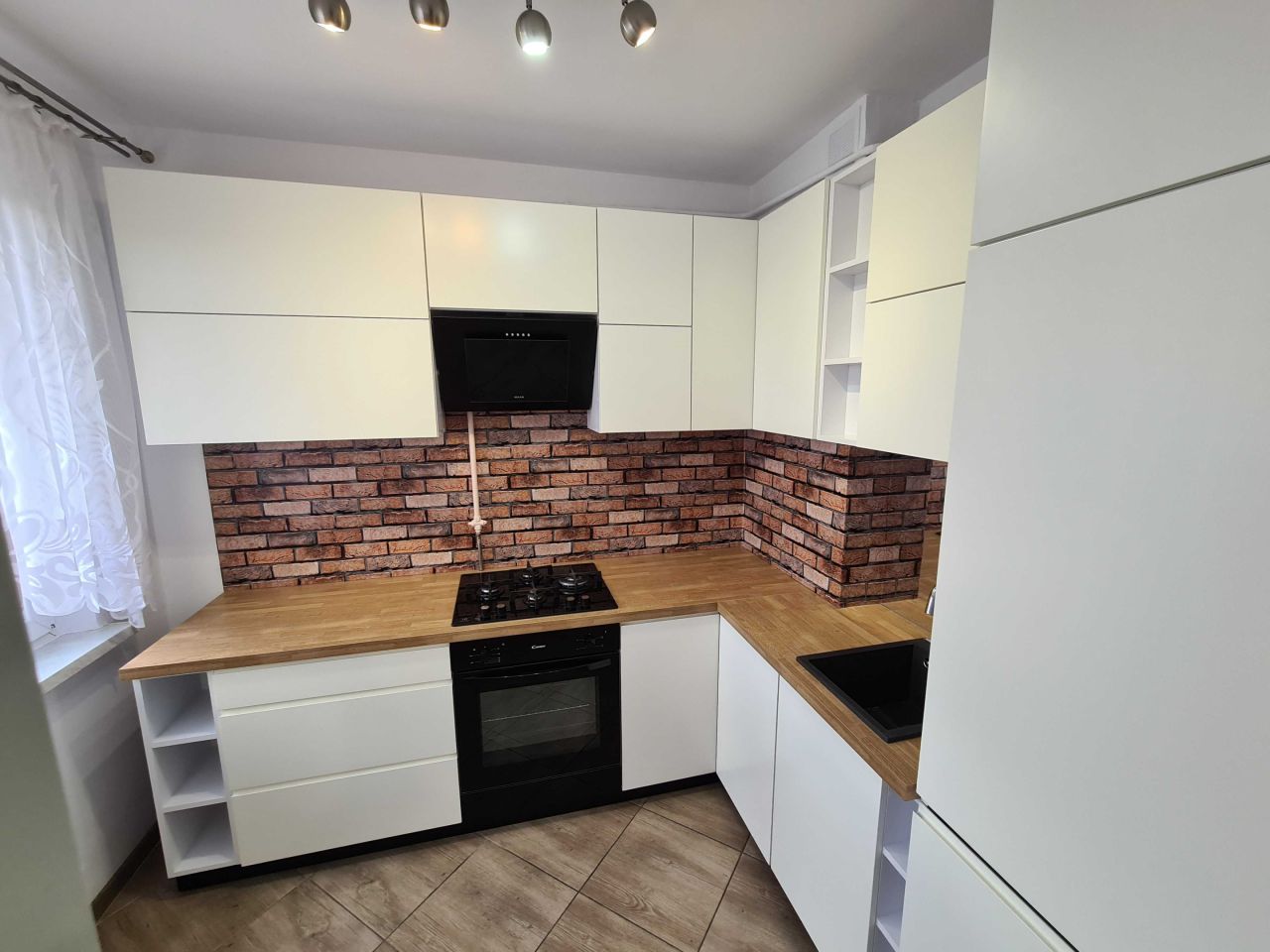 Mieszkanie 1-pokojowe Zabrze, pl. Plac Mikołaja Kopernika. Zdjęcie 6