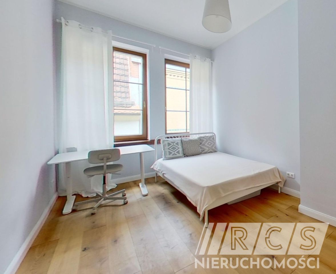 Pokój 3-pokojowe Wrocław Śródmieście, ul. Sukiennice. Zdjęcie 1