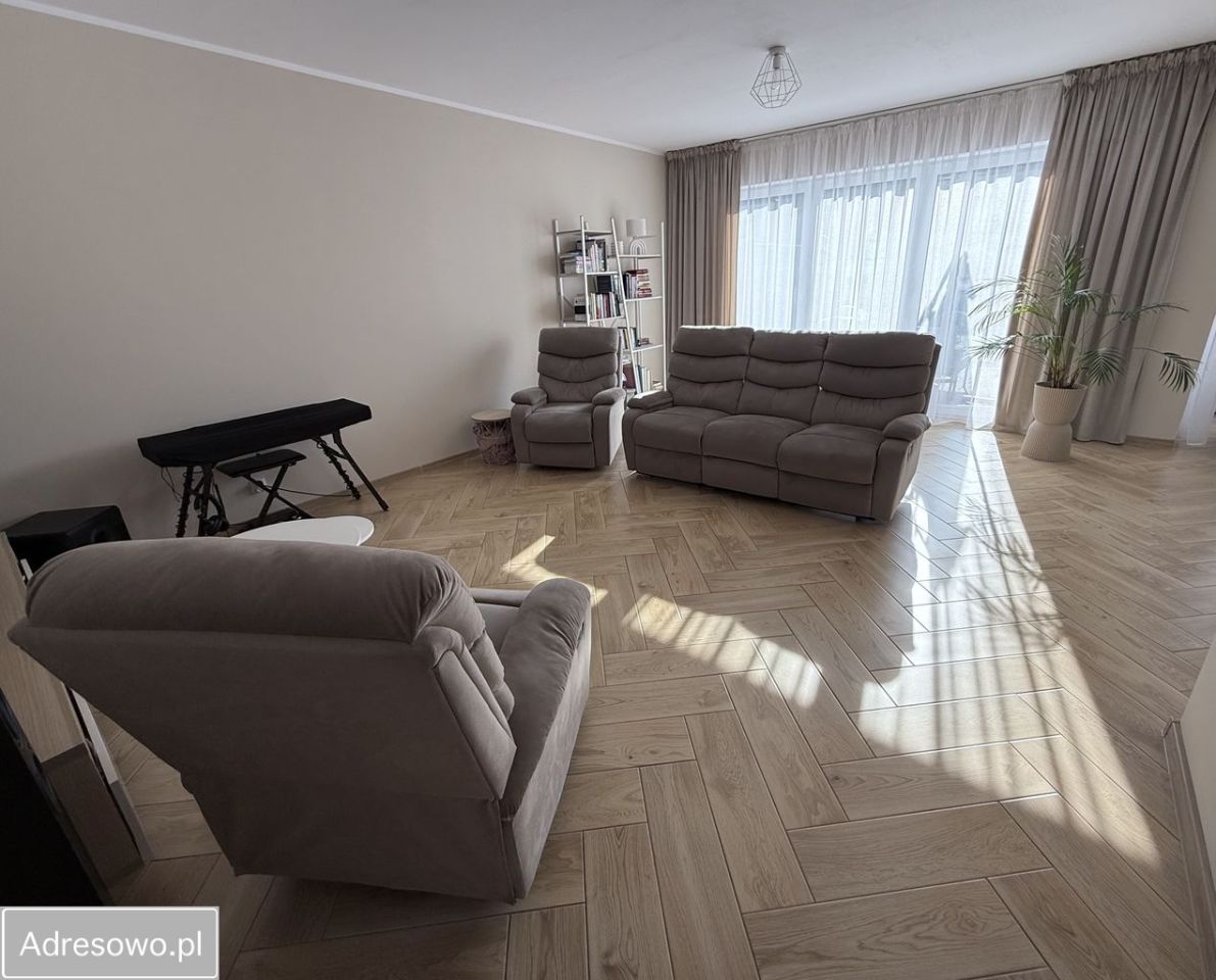 dom szeregowy, 4 pokoje Słupsk, ul. Norweska. Zdjęcie 6