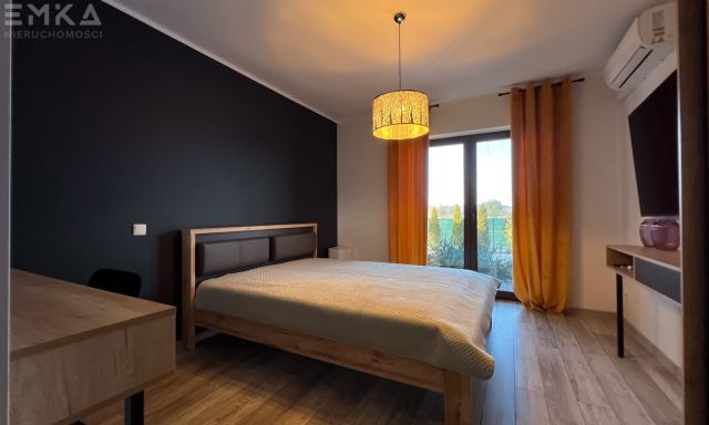 dom wolnostojący, 4 pokoje Podole. Zdjęcie 13