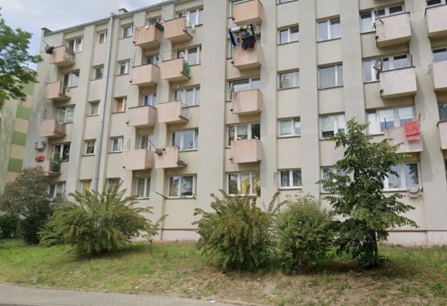 Mieszkanie 1-pokojowe Tomaszów Mazowiecki, ul. Michała Biernackiego. Zdjęcie 1