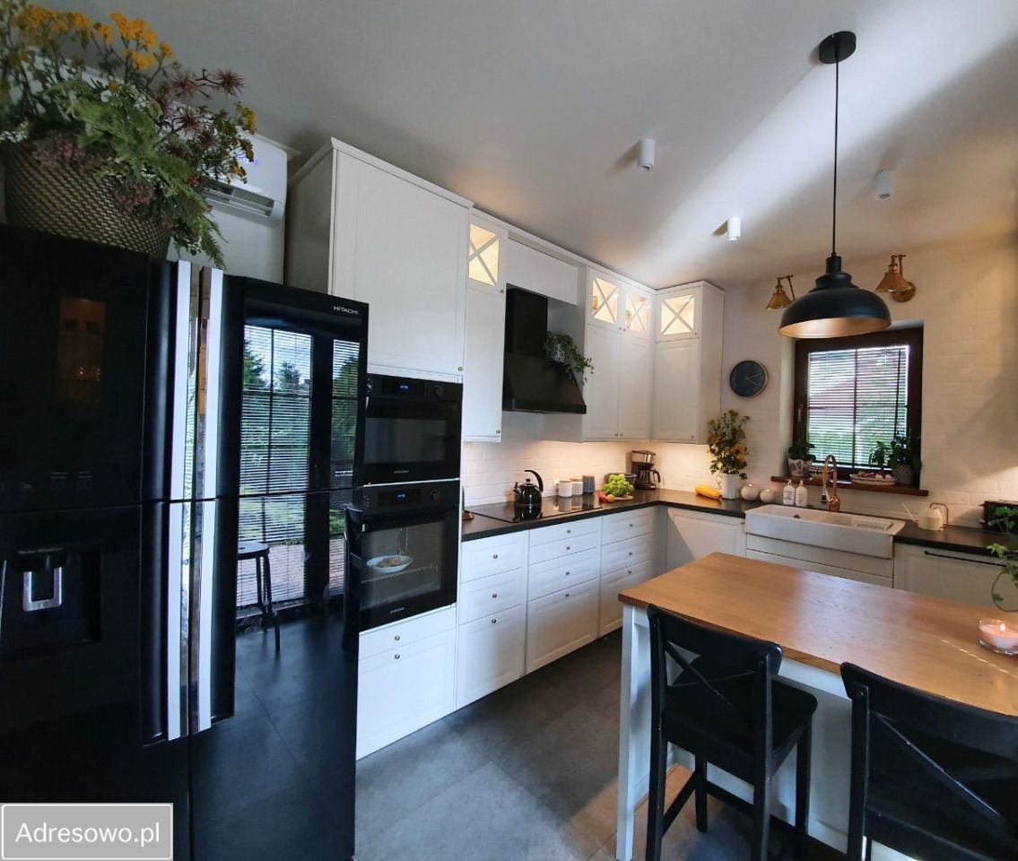 dom wolnostojący, 6 pokoi Zawierzbie. Zdjęcie 16