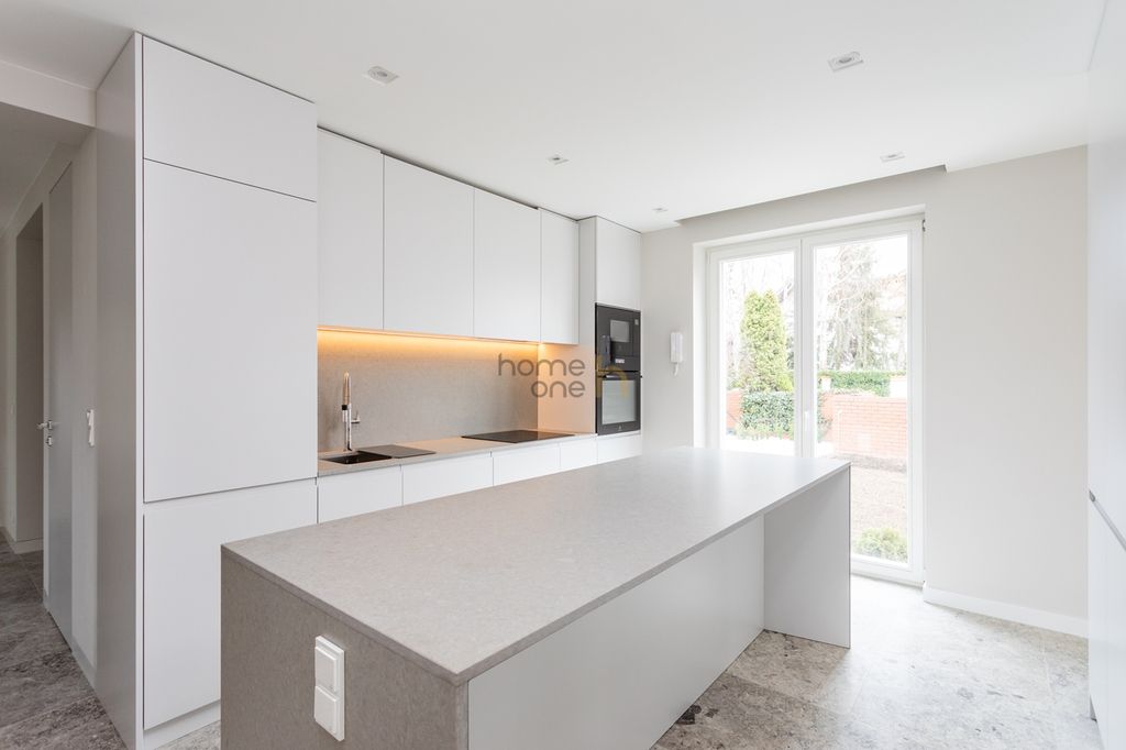 dom wolnostojący, 5 pokoi Warszawa Wilanów. Zdjęcie 6