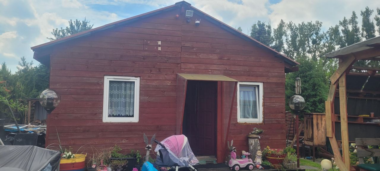 dom letniskowy, 3 pokoje Bytom Śródmieście, ul. Piekarska. Zdjęcie 1