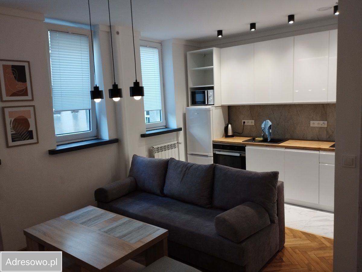 Mieszkanie 4-pokojowe Katowice Śródmieście, ul. Henryka Dąbrowskiego