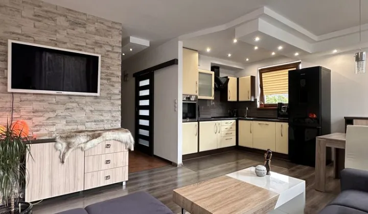 Mieszkanie 3-pokojowe Jelenia Góra Centrum, ul. 1 Maja