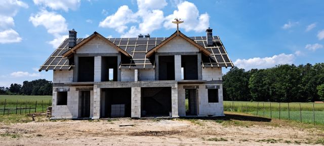 dom wolnostojący, 4 pokoje Osłonino, ul. Leśna. Zdjęcie 1