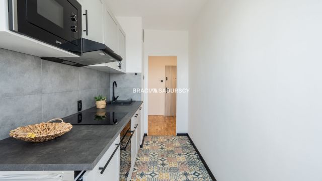 Mieszkanie 2-pokojowe Kraków Mistrzejowice, os. Bohaterów Września. Zdjęcie 2