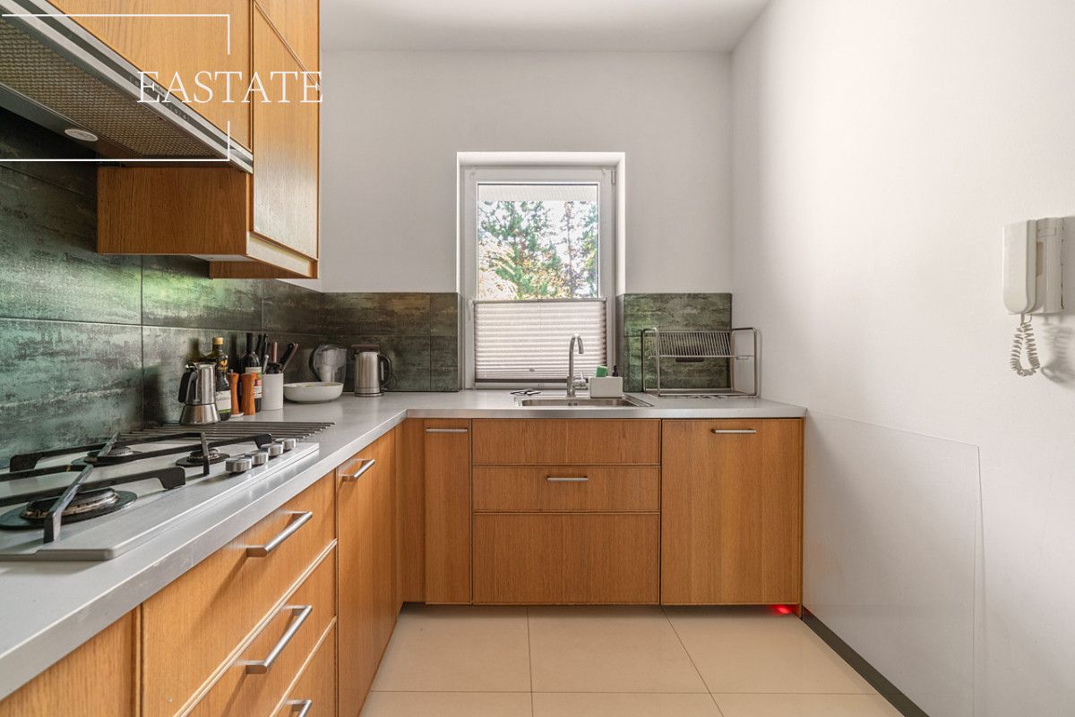 dom szeregowy, 5 pokoi Łomianki, ul. Śliska. Zdjęcie 5