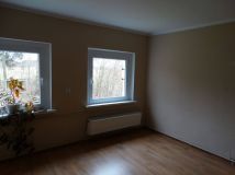 Mieszkanie 4-pokojowe Szczuczarz. Zdjęcie 2