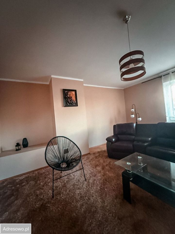 dom wolnostojący, 10 pokoi Dzierżoniów. Zdjęcie 1