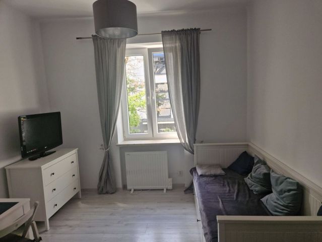 Mieszkanie 2-pokojowe Warszawa Wawer, ul. Stylowa. Zdjęcie 1