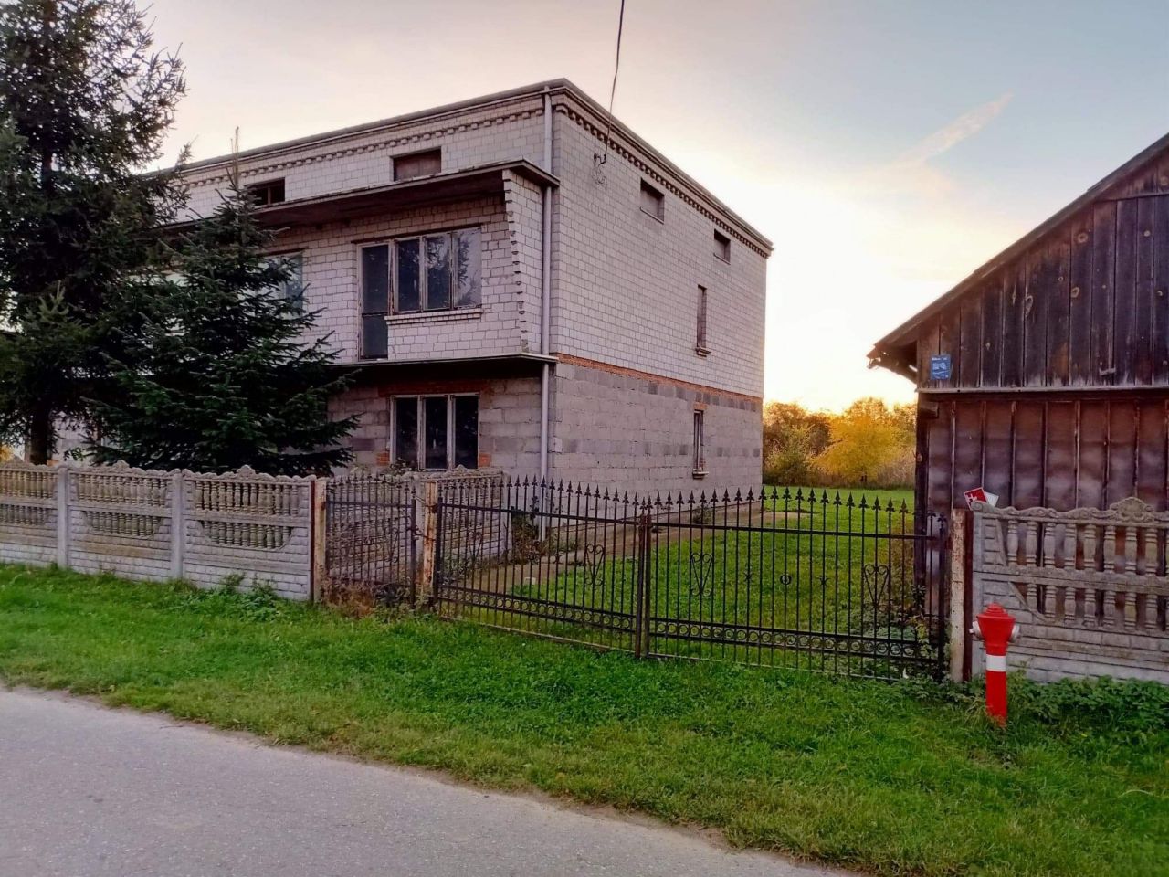 gospodarstwo, 6 pokoi Brodnia. Zdjęcie 3