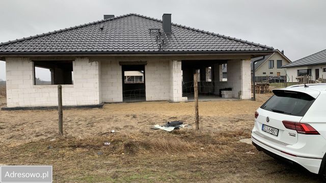 dom wolnostojący, 4 pokoje Miroszowice. Zdjęcie 2