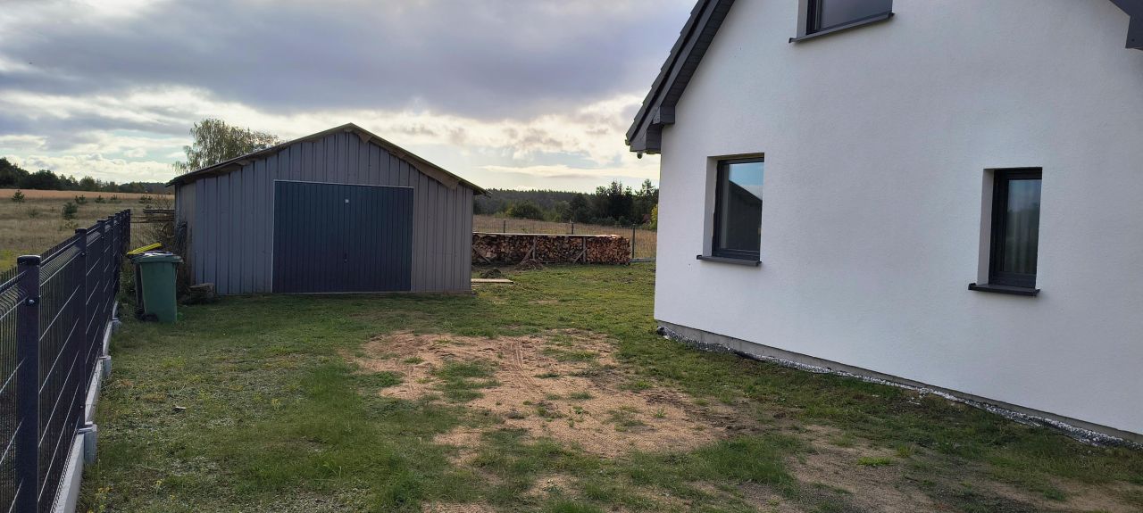 dom wolnostojący, 4 pokoje Spore. Zdjęcie 5