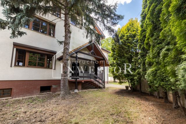 dom wolnostojący, 8 pokoi Nysa, ul. Bohaterów Warszawy. Zdjęcie 2