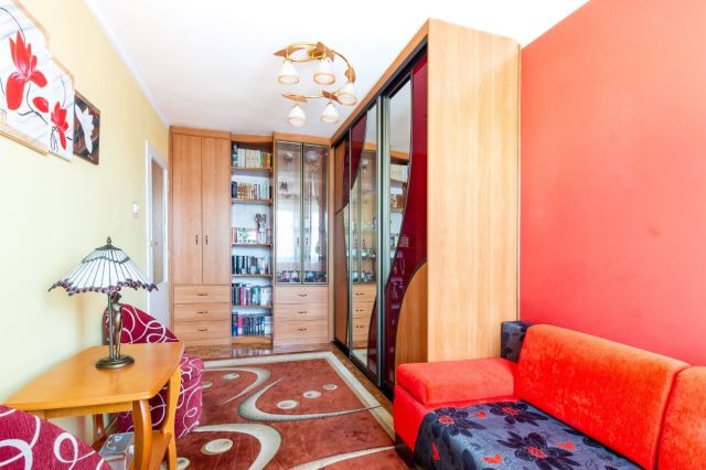 Mieszkanie 4-pokojowe Białystok, ul. gen. Józefa Bema. Zdjęcie 2