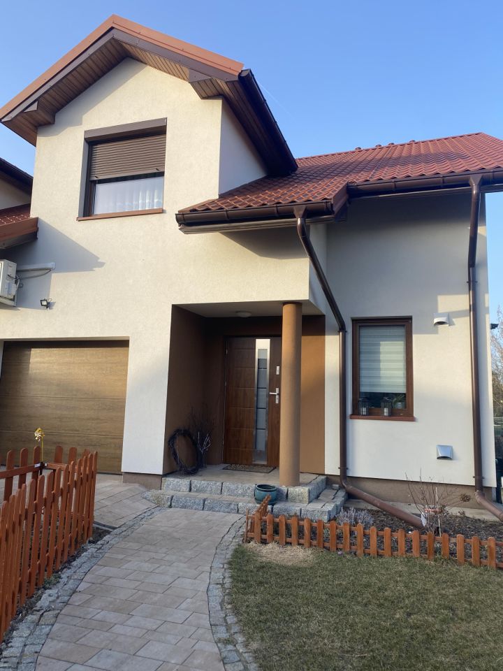 bliźniak, 4 pokoje Łosia Wólka Dobrzyń, ul. Południowa. Zdjęcie 1