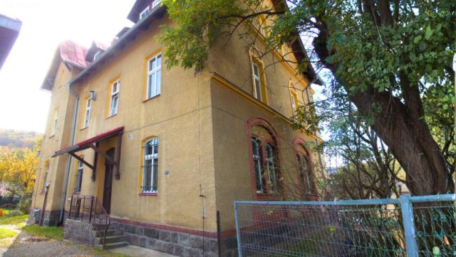 Mieszkanie 4-pokojowe Piechowice, ul. Adama Mickiewicza. Zdjęcie 2